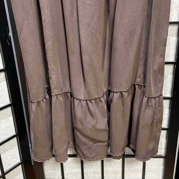 Due Per Due, %100 Silk, Dark Brown Short Sleeve Dress - Picture 3 of 8